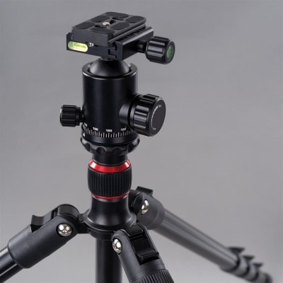 Aluminium Tripod Pro Black PB-180