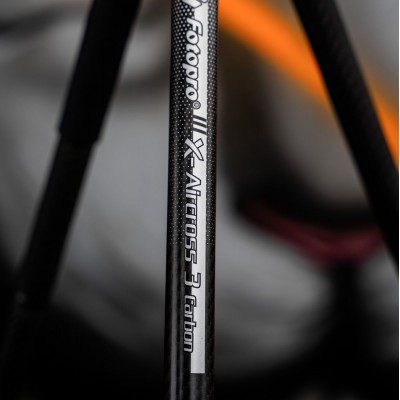 X-AirCross 3 Carbon Tripod Grey