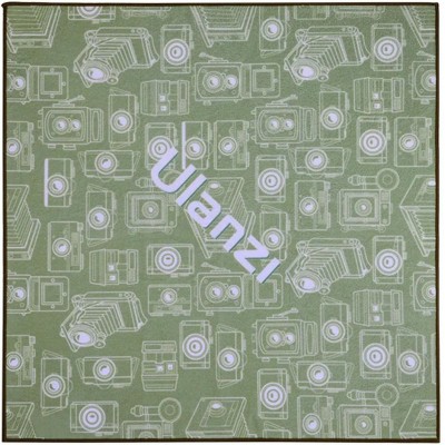 17-inch Protective Wrap - Green & Pattern