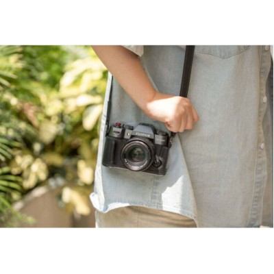 4709 Leather Half Case Kit For X-T50 (Black)